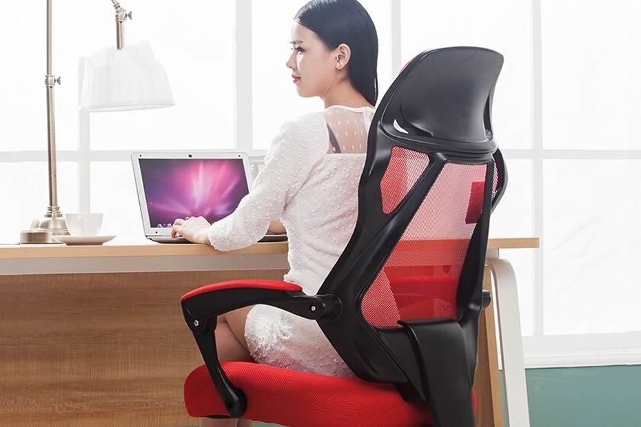 What Are the Benefits of Choosing the Perfect Chair for Your Office?