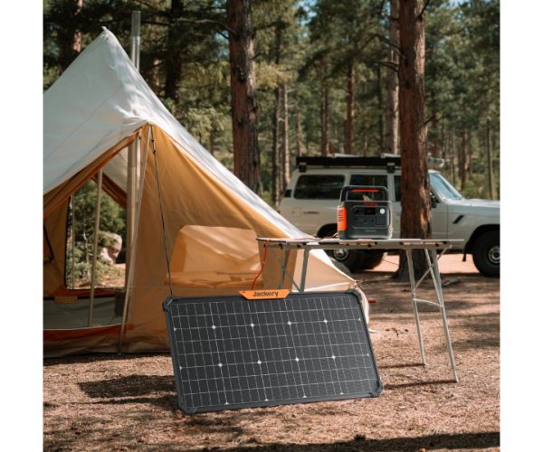 Why Online Celebrities Need a Solar Powered Generator for Outdoor Content Creation